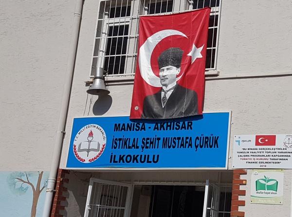 İstiklâl Şehit Mustafa Çürük İlkokulu Fotoğrafı